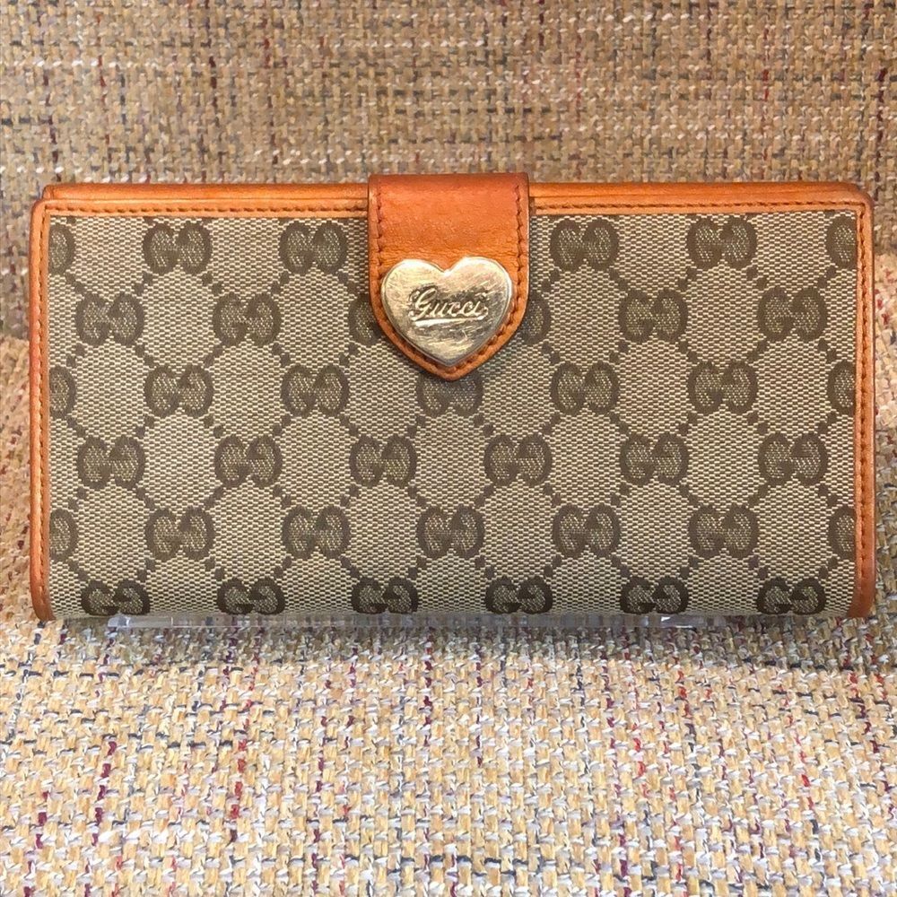 GUCCI GG Monogram Canvas & Leather Heart Clasp Full Length Continental Wallet